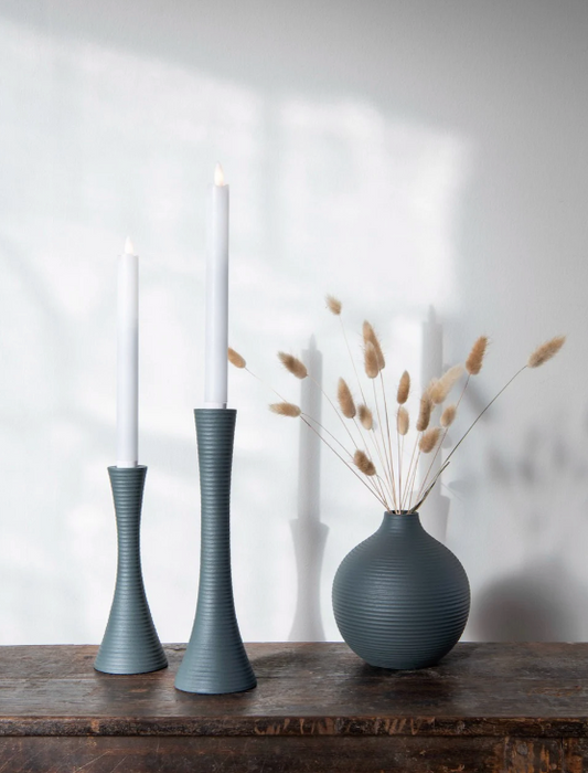 Shapes dusty green ljusstake hög 1st H: 26 cm