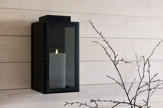 Tokyo vägglykta med färgat glas